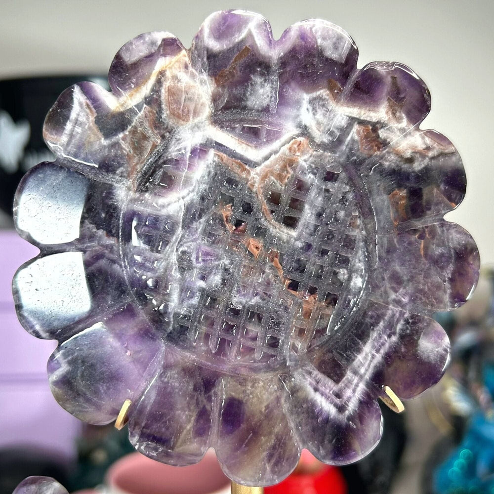 Amethyst Flower on Stand Freeforms MagiCandleSOS