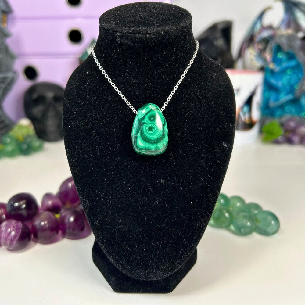 Malachite Pendant Necklace Jewellery MagiCandleSOS 